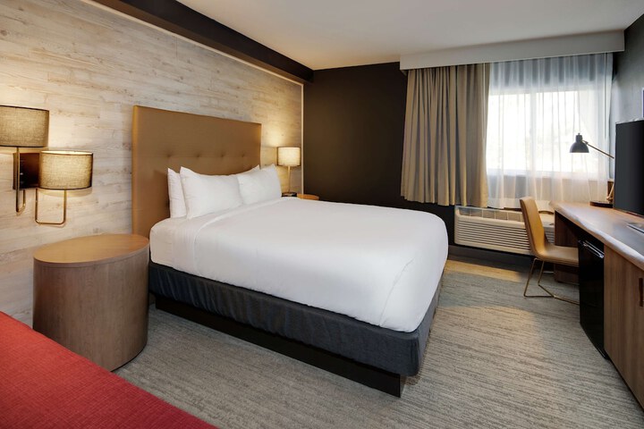 Highline Vail - a DoubleTree by Hilton