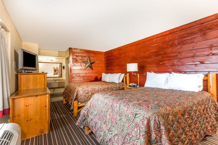 Room 3 of 13