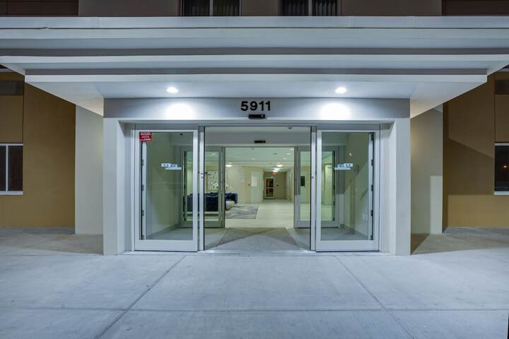 Hotel 2 of 56