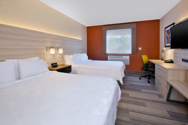 Room 26 of 45