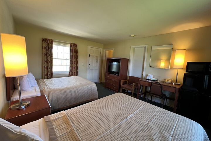 Room 25 of 34