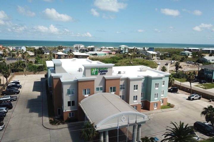 Holiday Inn Express & Suites Port Aransas / Beach Area by IHG