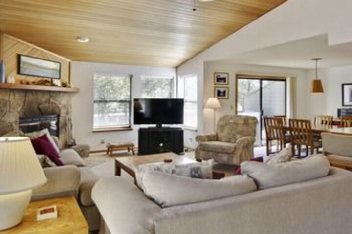Fairway Village Condominiums