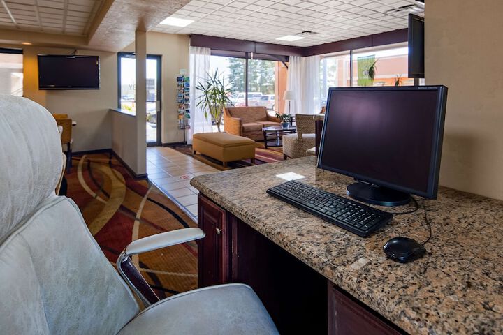 Best Western Thunderbird Motel