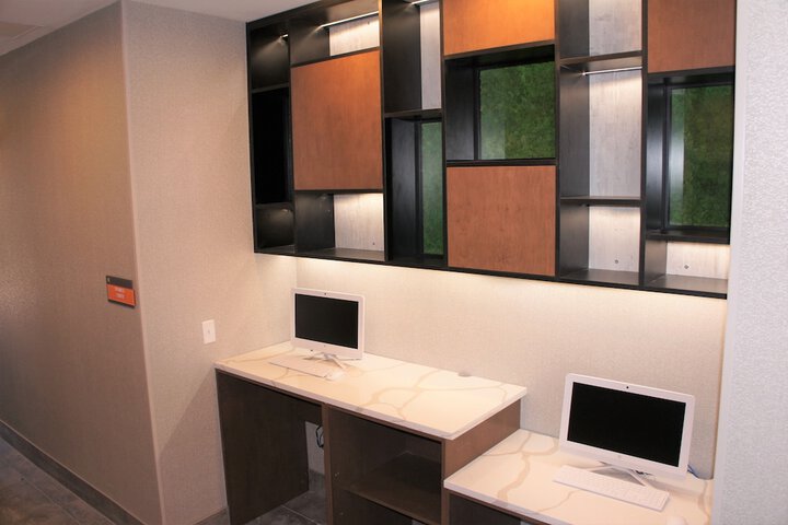 Business Center 56 of 57
