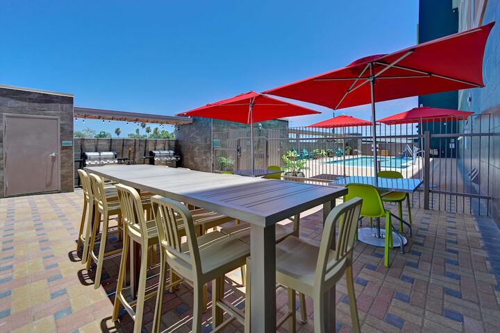 Terrace/Patio 55 of 56