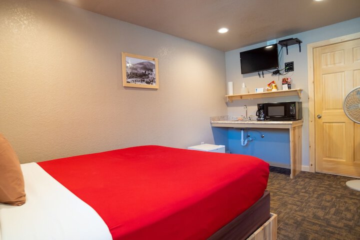 Room 44 of 67