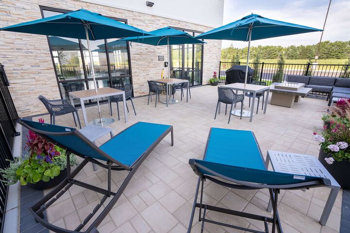 Terrace/Patio 41 of 43