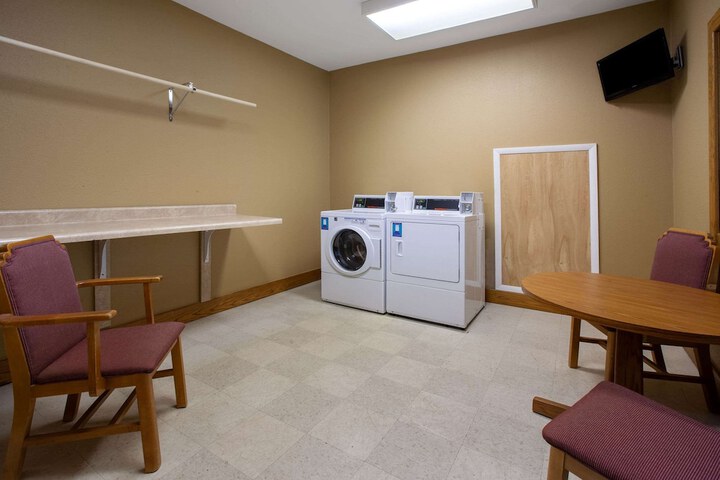 Room 17 of 26