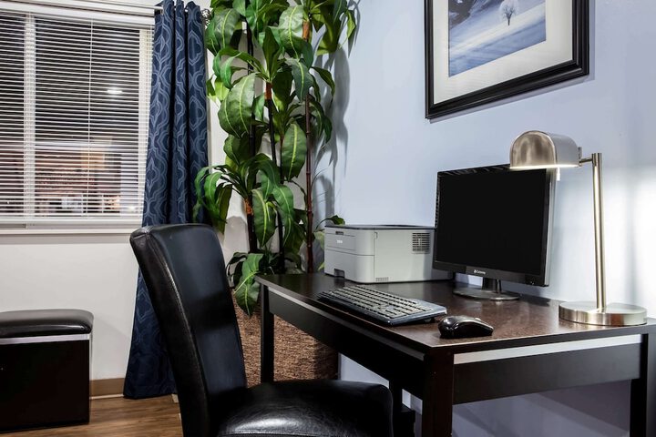 Super 8 by Wyndham Washington