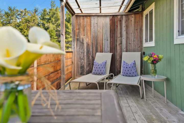 Terrace/Patio 21 of 26