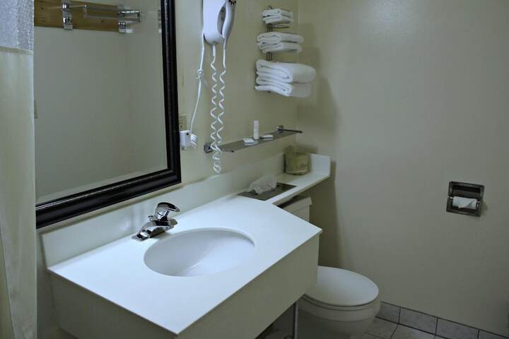 Room 18 of 21