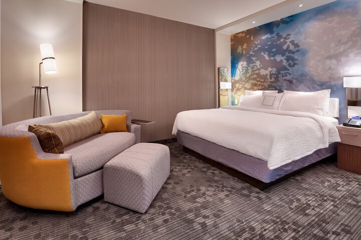 Courtyard by Marriott Boston Littleton