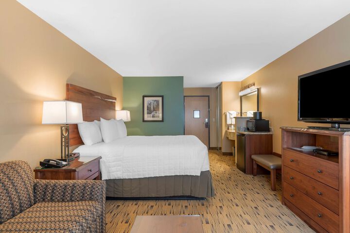 Room 20 of 37