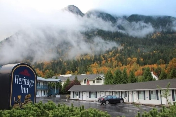 Heritage Inn
