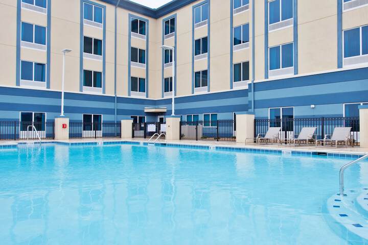 Holiday Inn Express Hotel & Suites Warner Robins North West by IHG