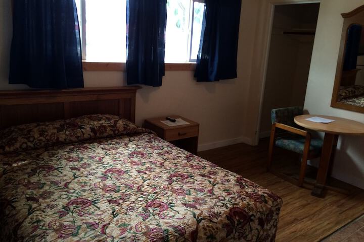 Room 20 of 36