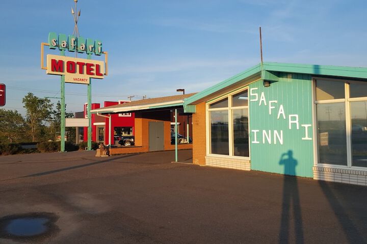 Safari Inn Motel