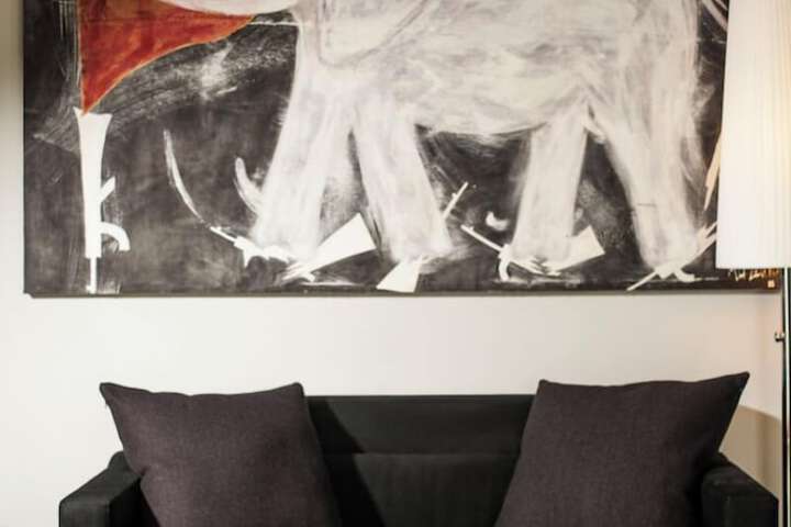 Room 28 of 70