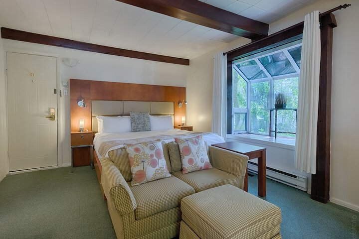 Room 43 of 71