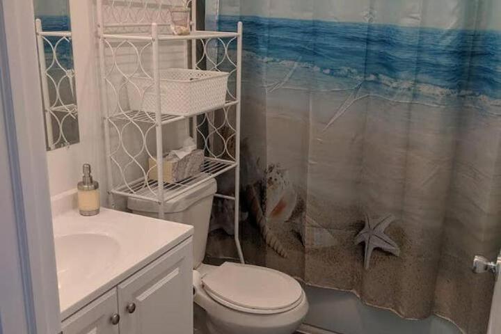 Lux 3 Bd - Perfect & Parking & Massive Patio