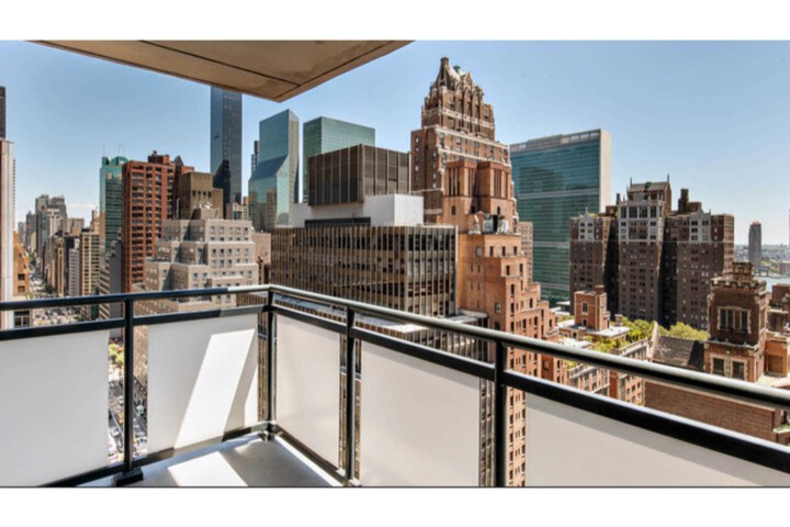 Marmara Manhattan Hotel