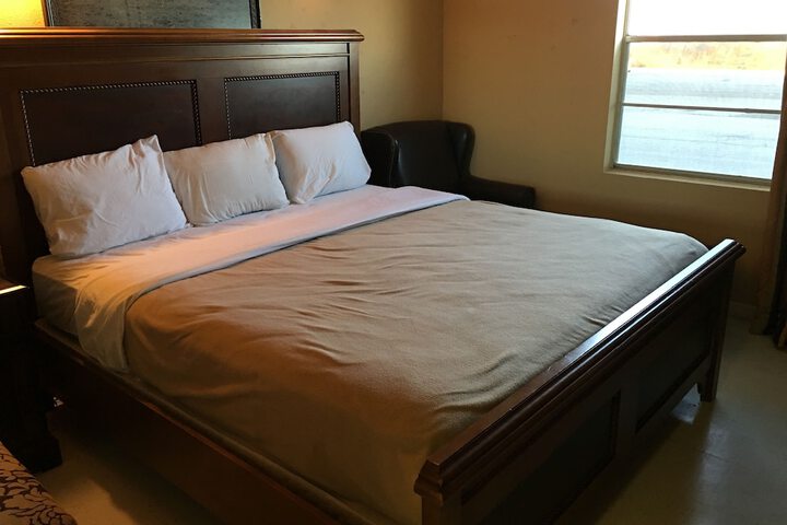 Room 38 of 38