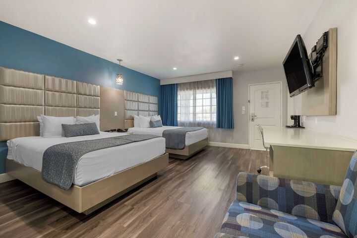 Room 19 of 41