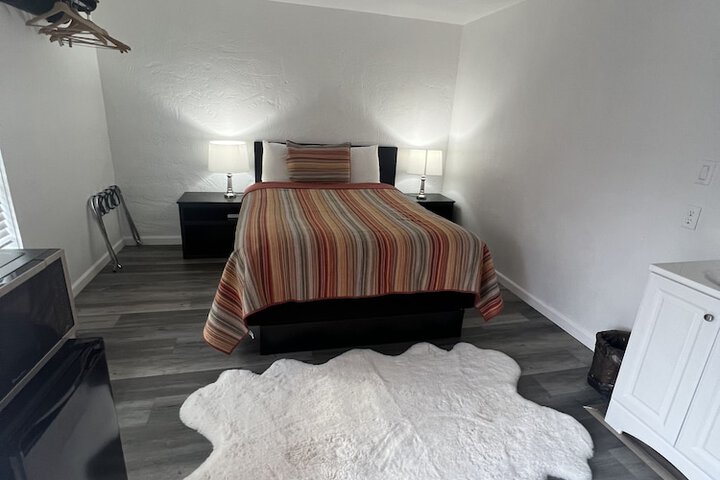 Room 39 of 65