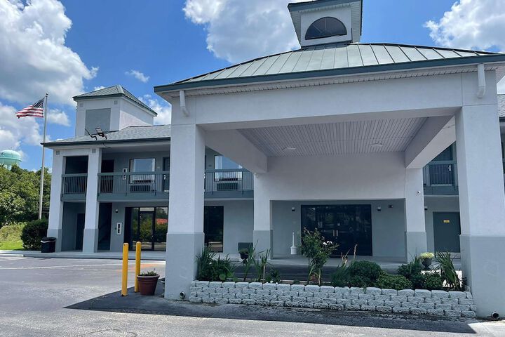 Hotel 3 of 20