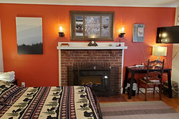Room 16 of 47