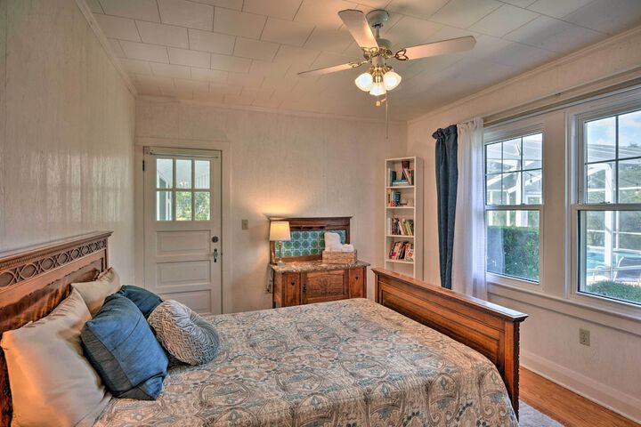 Cottage w / Private Pool - Walk to Lake Wales!