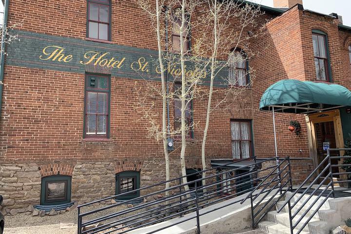 Hotel St. Nicholas