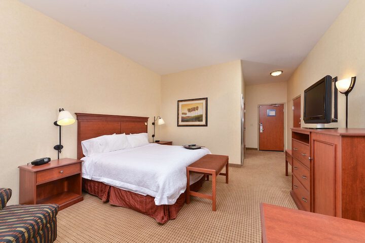 Room 42 of 71