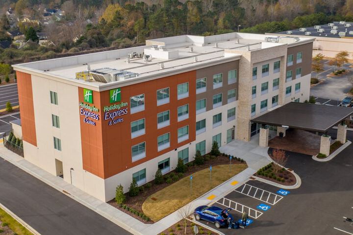 Hotel 4 of 56