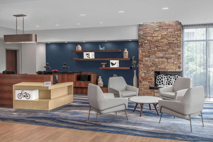Fairfield Inn & Suites Calhoun