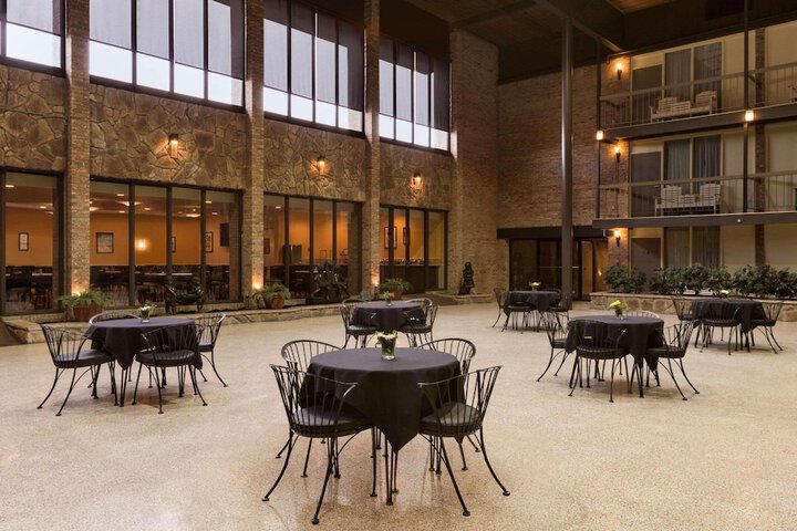 Hotel Interior 11 of 55