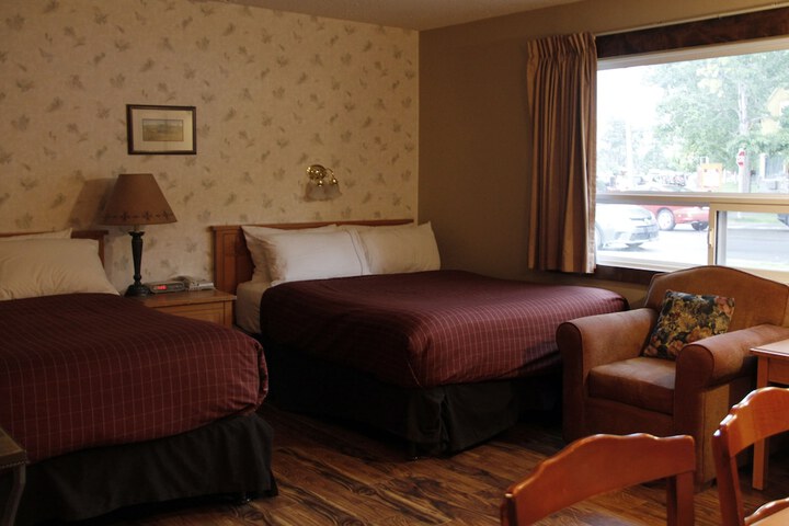 Room 174 of 191