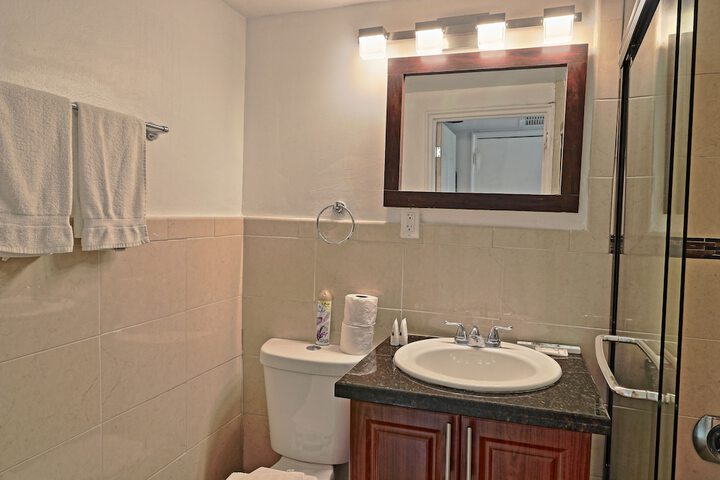 Room 200 of 278