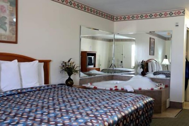 Room 45 of 52