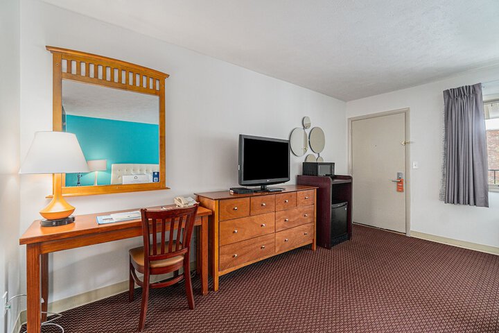 Room 38 of 55