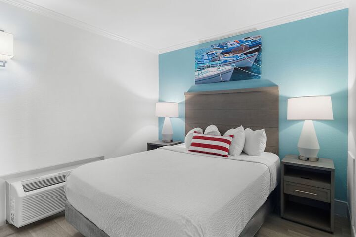 Room 163 of 273