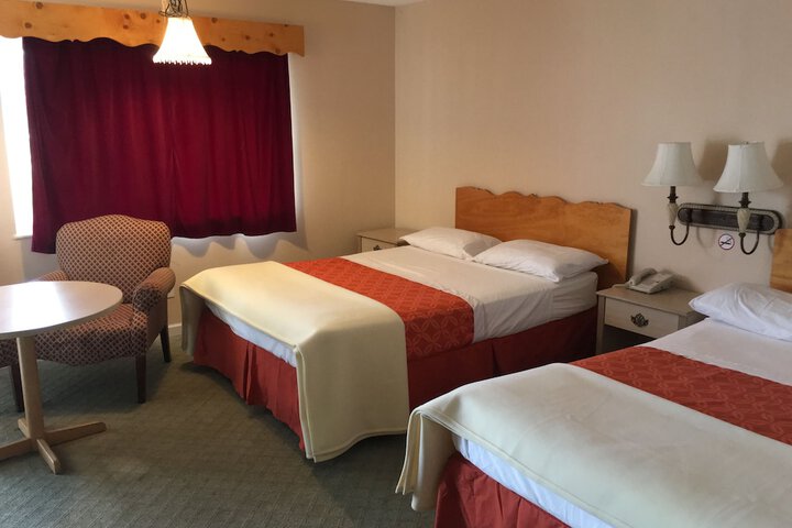 Room 10 of 40