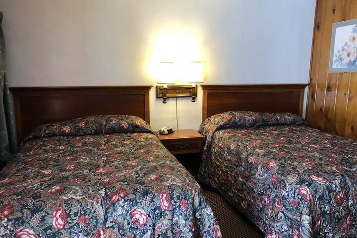 Sun N Snow Hotel