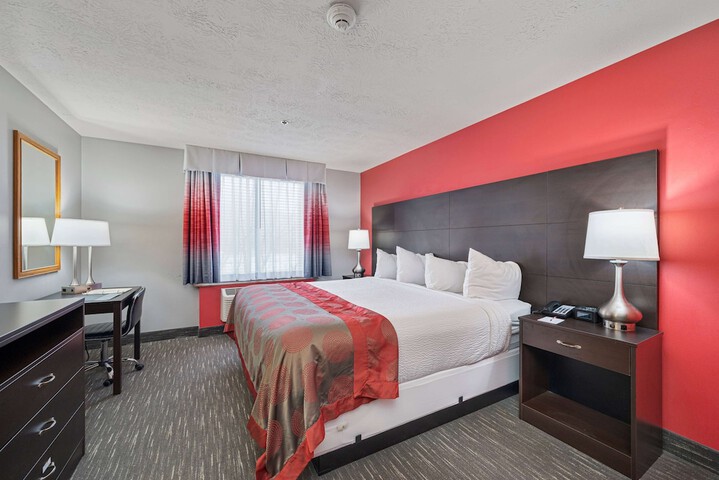 Room 42 of 119