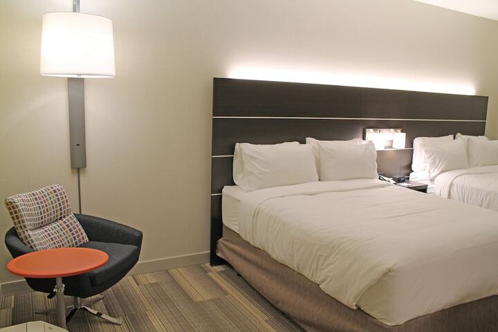 Room 36 of 63