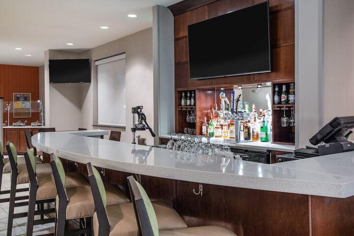 Holiday Inn Gulfport Airport by IHG