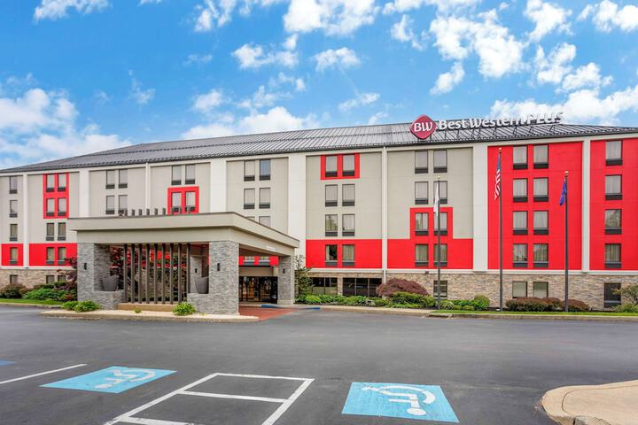 Best Western Plus Heritage Rail-South York / I-83