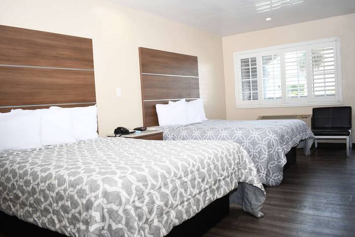 Room 16 of 33