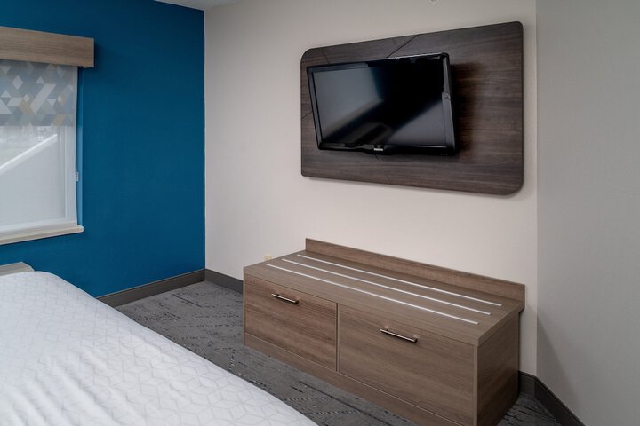 Room 21 of 32